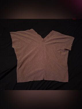 Women's Textured V-Neck Tank Top - Brown
